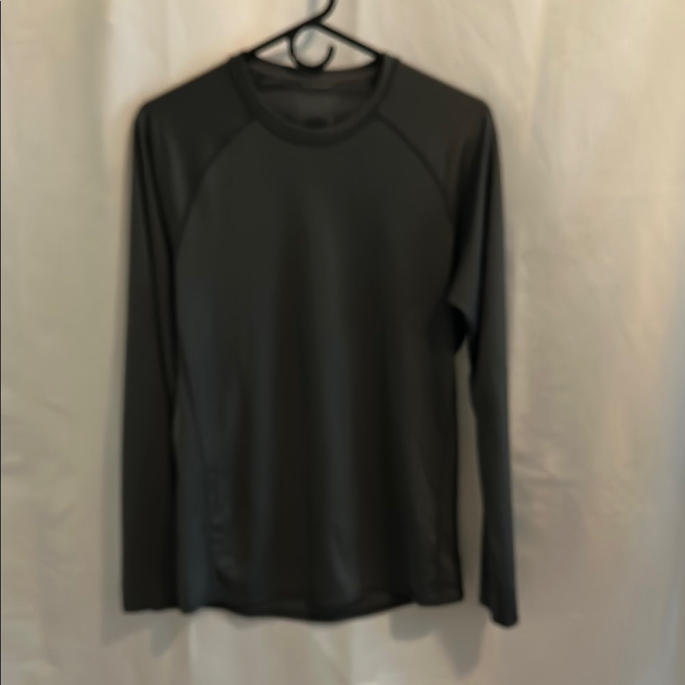 Patagonia Gray Long Sleeve Tee with Raglan Sleeves